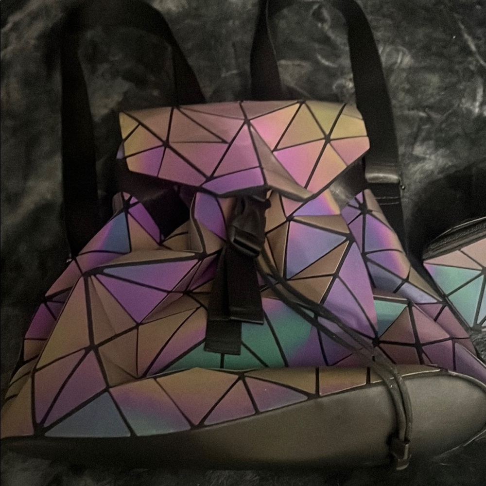 Lumination🎊Geometric Holographic Backpack - Picture 2 of 3
